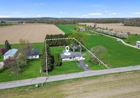 56915 Tulip Road, New Carlisle, Indiana, 4 Bedrooms Bedrooms, 7 Rooms Rooms,3 BathroomsBathrooms,Residential,For Sale,Tulip,NRA819835