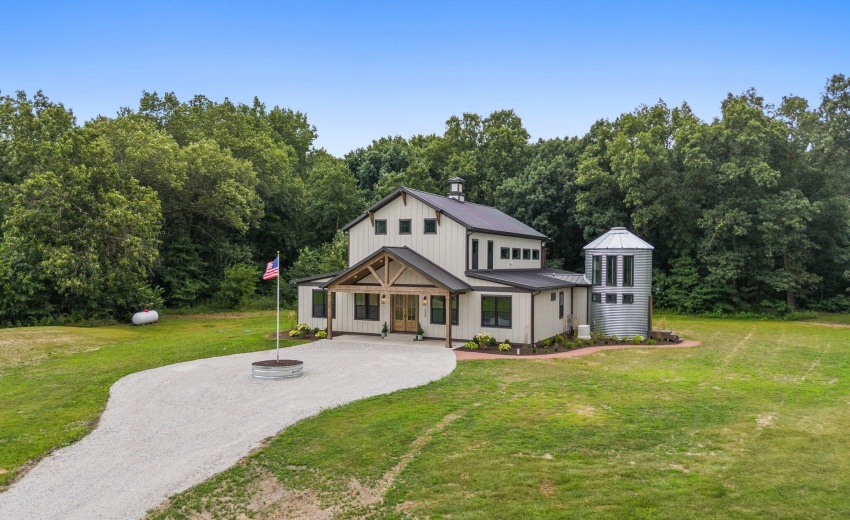 76-web-or-mls-DJI_20240806132706_0308_D