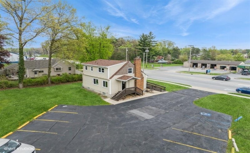 25_6382CentralAve_181004_AerialView_Smal