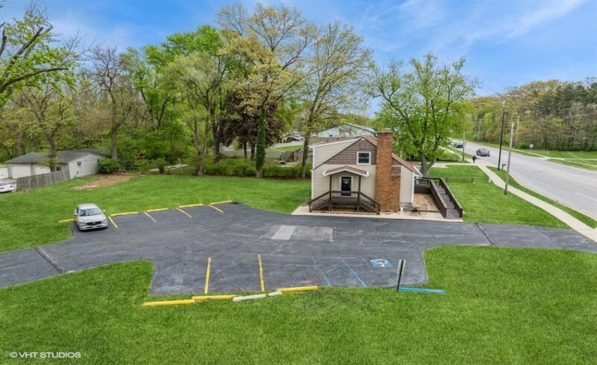 40_6382CentralAve_181019_AerialView_Smal