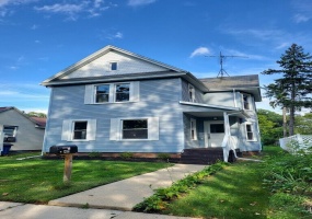 411 E Street, La Porte, Indiana, 4 Bedrooms Bedrooms, 9 Rooms Rooms,2 BathroomsBathrooms,Residential,For Sale,E,NRA820837