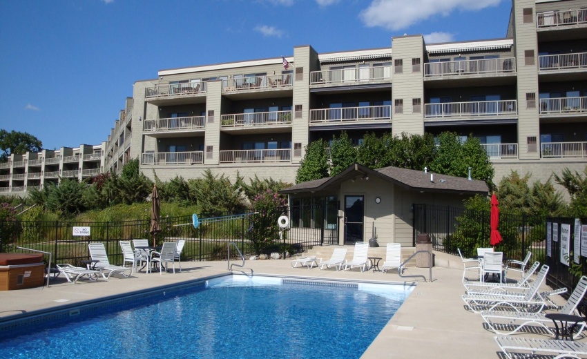 Lakeside swimming pool