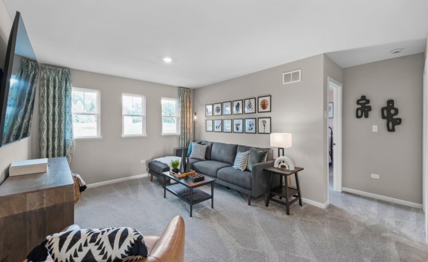 CHB_8415_Pic_Rainier_Loft_1of3_F2_Base2_
