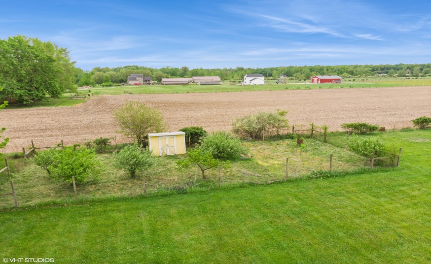 44_1332N450E_181043_AerialView_HiRes