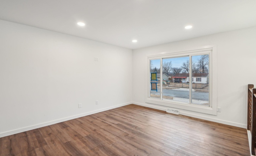 14-web-or-mls-Tennessee Ave-014
