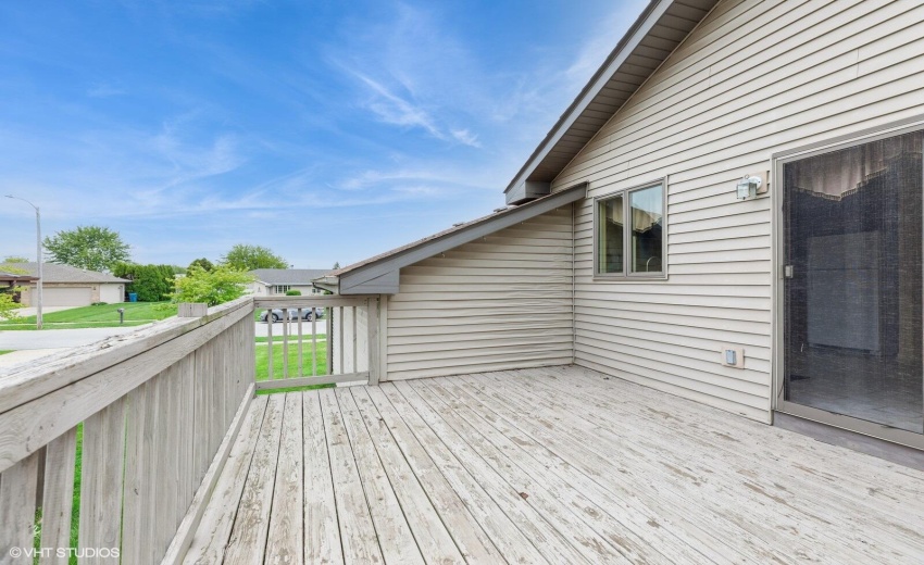 09_1841WAshSt_66_Deck_Large