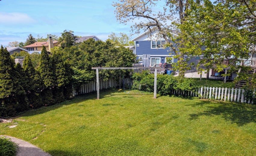 Fenced in Yard