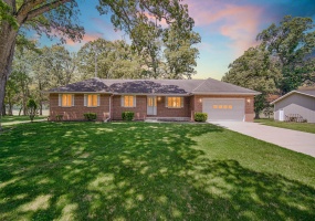 8135 600, Monterey, Indiana, 4 Bedrooms Bedrooms, 12 Rooms Rooms,4 BathroomsBathrooms,Residential,For Sale,600,NRA821889