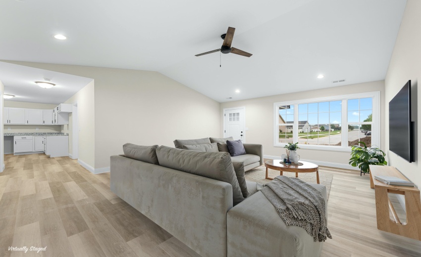 Property_8AE0_DDP_5449_10-06-25_16_58