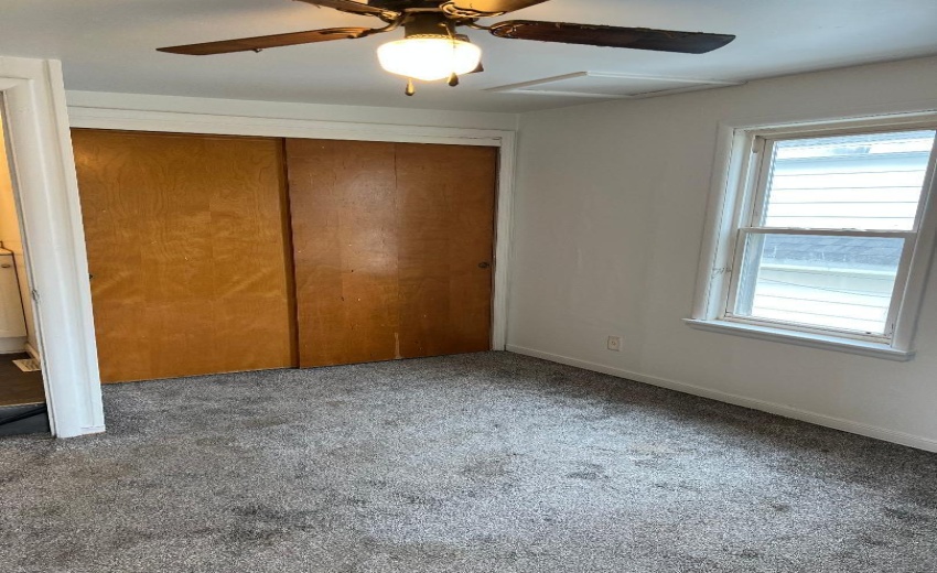 1402 bedroom