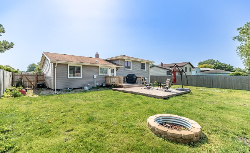 8624 Garfield Ave-7