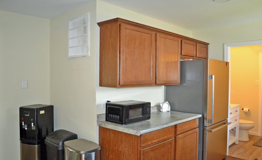 KITCHEN FRIDGE