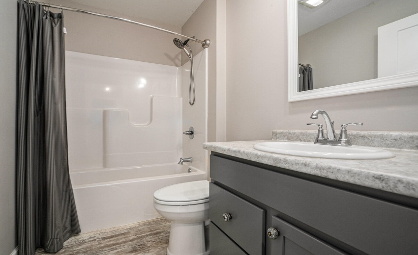 Hall full bath
