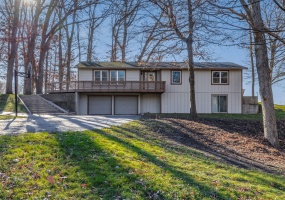 199 Mcclung Road, La Porte, Indiana, 3 Bedrooms Bedrooms, 9 Rooms Rooms,4 BathroomsBathrooms,Residential,For Sale,Mcclung,NRA823570