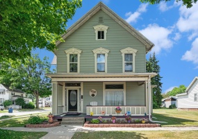 216 B Street, La Porte, Indiana, 5 Bedrooms Bedrooms, 10 Rooms Rooms,2 BathroomsBathrooms,Residential,For Sale,B,NRA824667