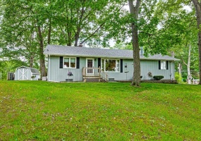 54 Dogwood Drive, La Porte, Indiana, 4 Bedrooms Bedrooms, 10 Rooms Rooms,2 BathroomsBathrooms,Residential,For Sale,Dogwood,NRA824812
