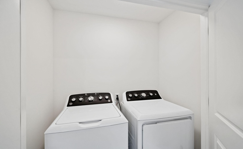 21-web-or-mls-olthof-61-olthof-63
