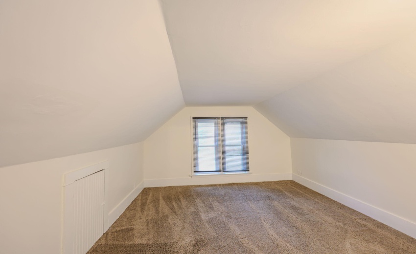 48-web-or-mls-307-walker-st