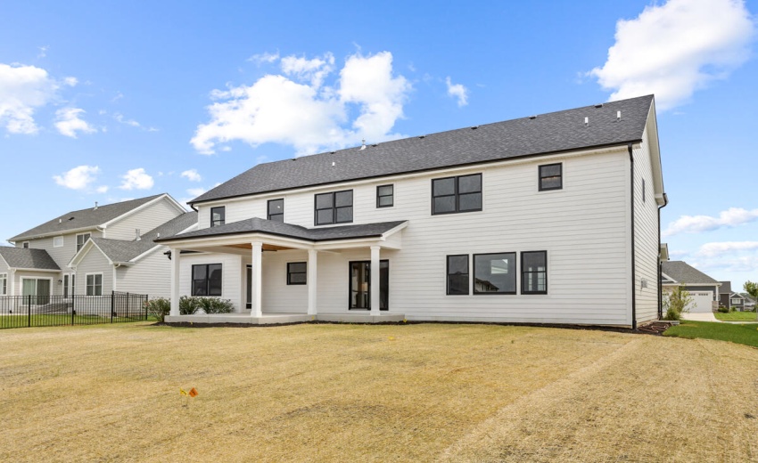 41_9770DunegrassWay_StJohn_IN_Small