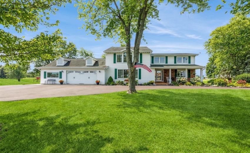 01_13617W117thAve_57_FrontView_MRED_2000