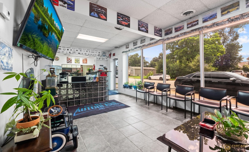 Client waiting room 3