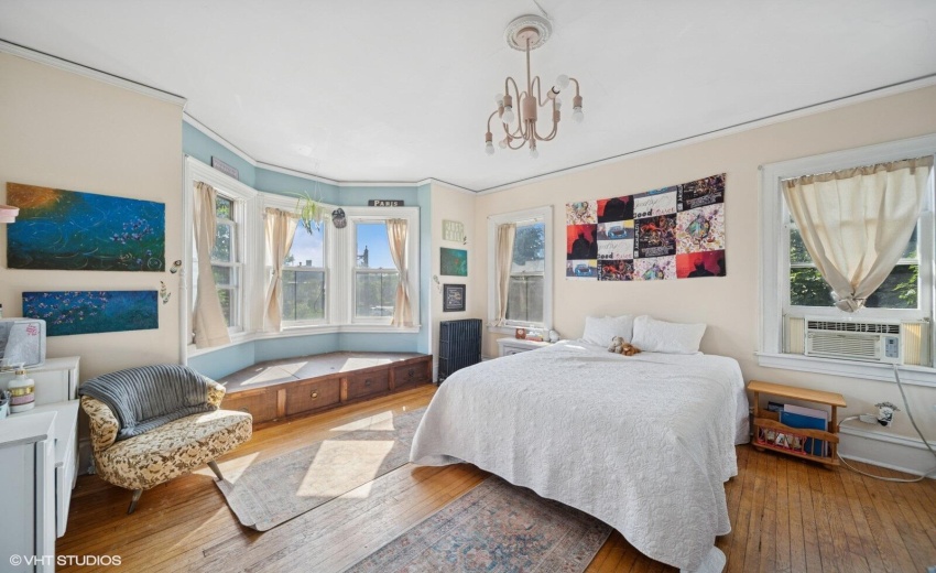 14_717PineStreet_2047_Large