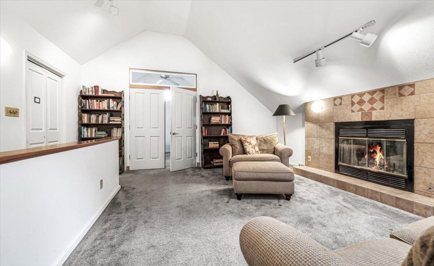 2nd Floor Sitting Room