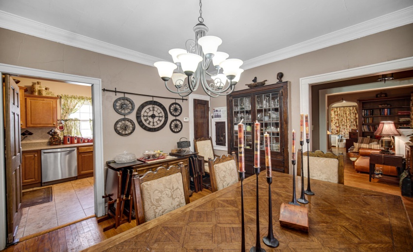 DINING ROOM TO KITCHEN