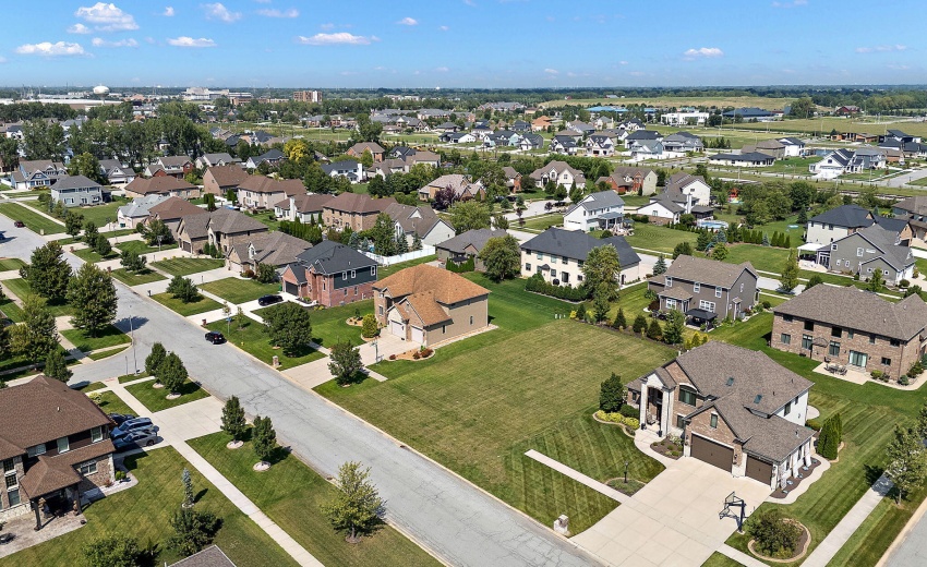 2-web-or-mls-DJI_20250815150832_0627_D