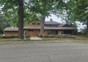 683 Waverly Road, La Porte, Indiana, 5 Bedrooms Bedrooms, 11 Rooms Rooms,3 BathroomsBathrooms,Residential,For Sale,Waverly,NRA826420