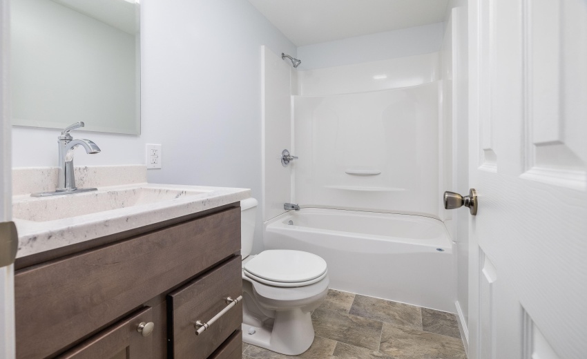 306 S Chestnut St Earl Park-18