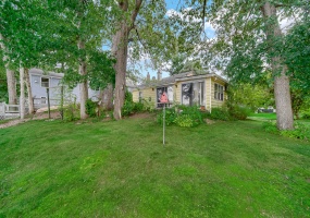 20906 Lake Drive, Walkerton, Indiana, 2 Bedrooms Bedrooms, 4 Rooms Rooms,1 BathroomBathrooms,Residential,For Sale,Lake,NRA826725