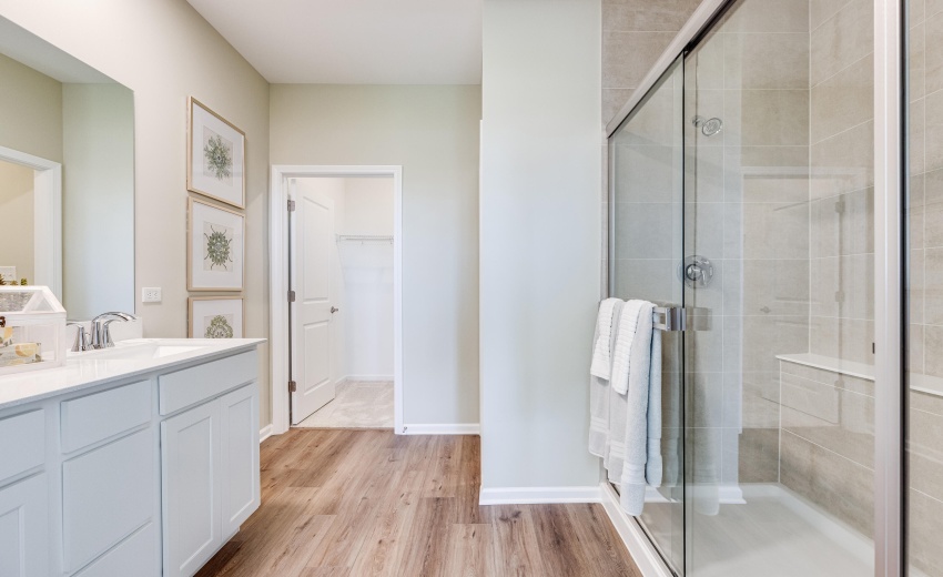 Owners bath