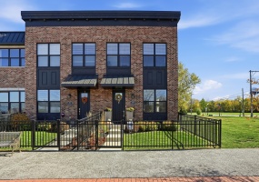 310 Indiana Avenue, Crown Point, Indiana, 3 Bedrooms Bedrooms, 6 Rooms Rooms,3 BathroomsBathrooms,Residential,For Sale,Indiana,NRA826924