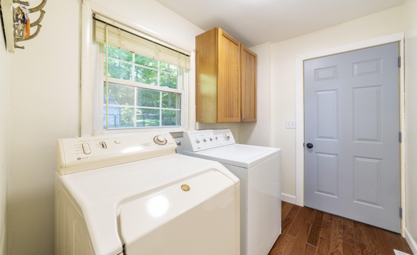 SLaundry820North0041