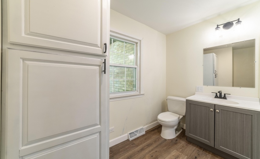 JPrimeBath820North0052