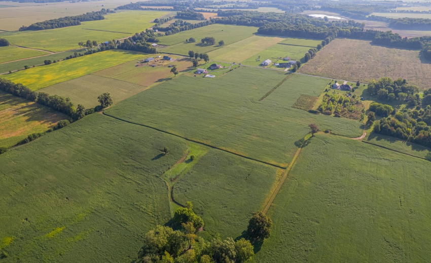 63341 Thorn RD pic 46