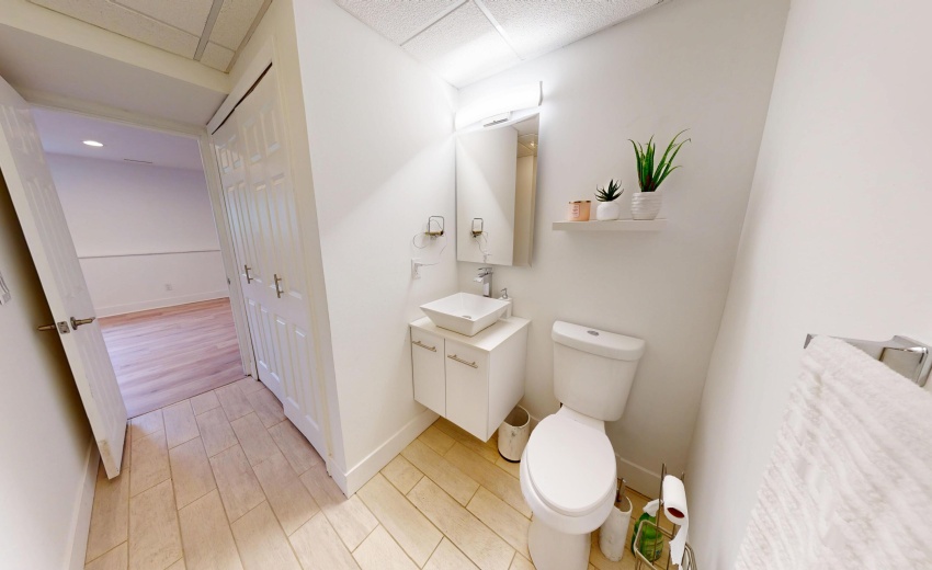 3064-Parkwood-Pl-04012025_125603