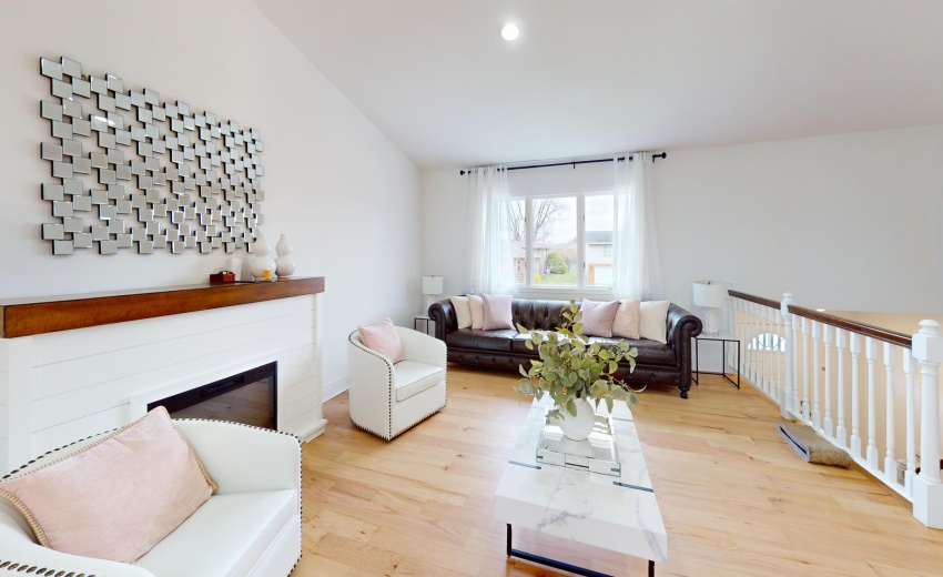 3064-Parkwood-Pl-Living-Room