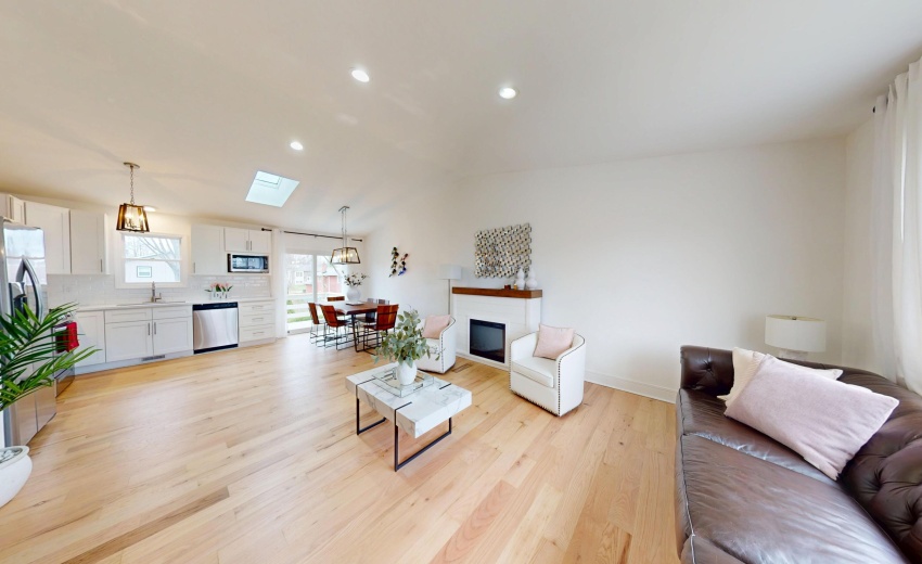 3064-Parkwood-Pl-04012025_123845