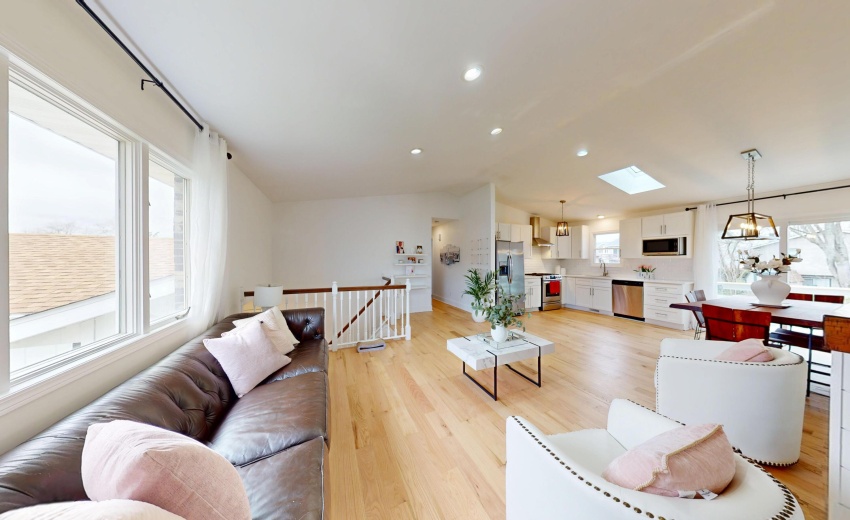 3064-Parkwood-Pl-04012025_123904