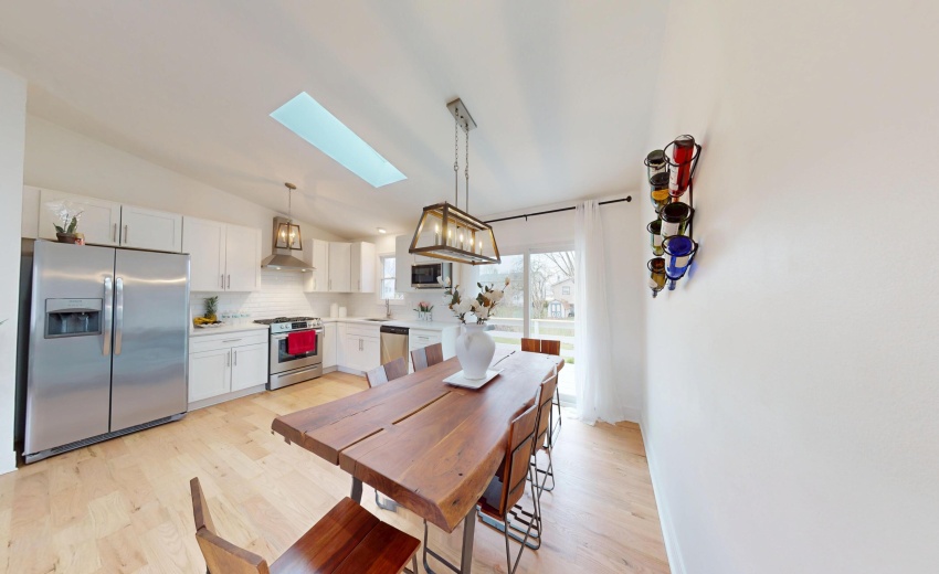 3064-Parkwood-Pl-04012025_124031