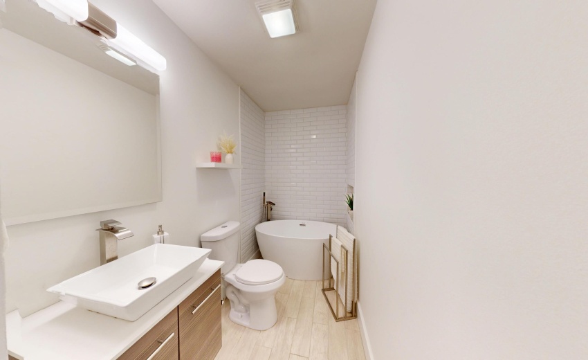 3064-Parkwood-Pl-04012025_124306