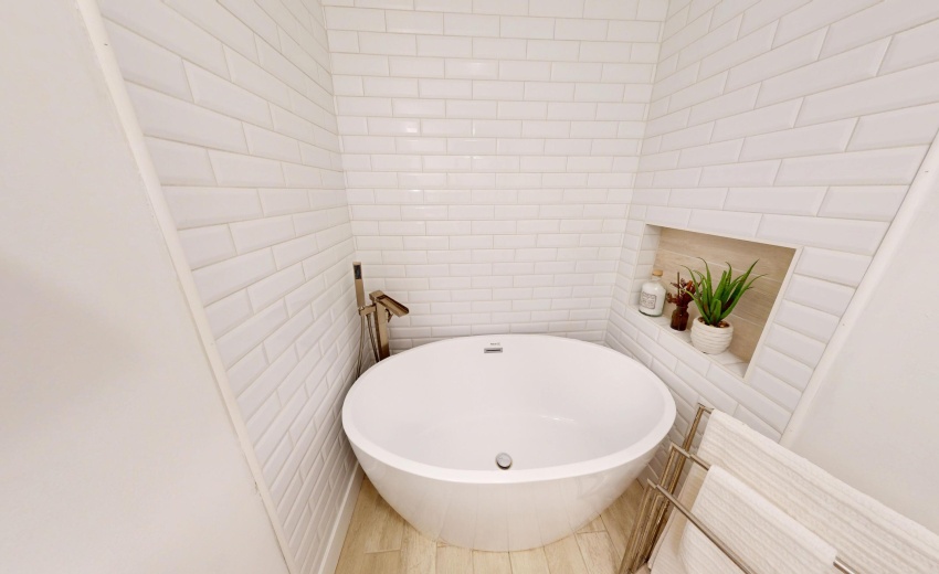 3064-Parkwood-Pl-04012025_124438