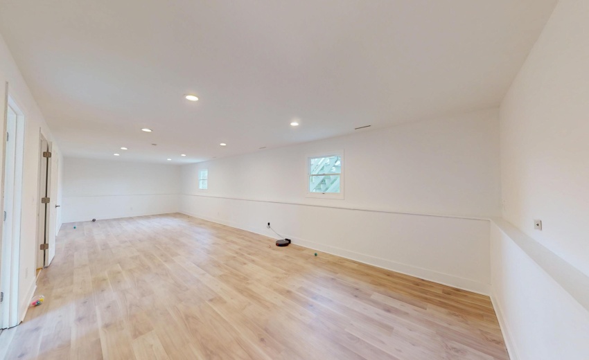 3064-Parkwood-Pl-04012025_125235