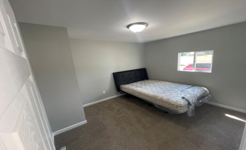 561 Grayton road bedroom 2