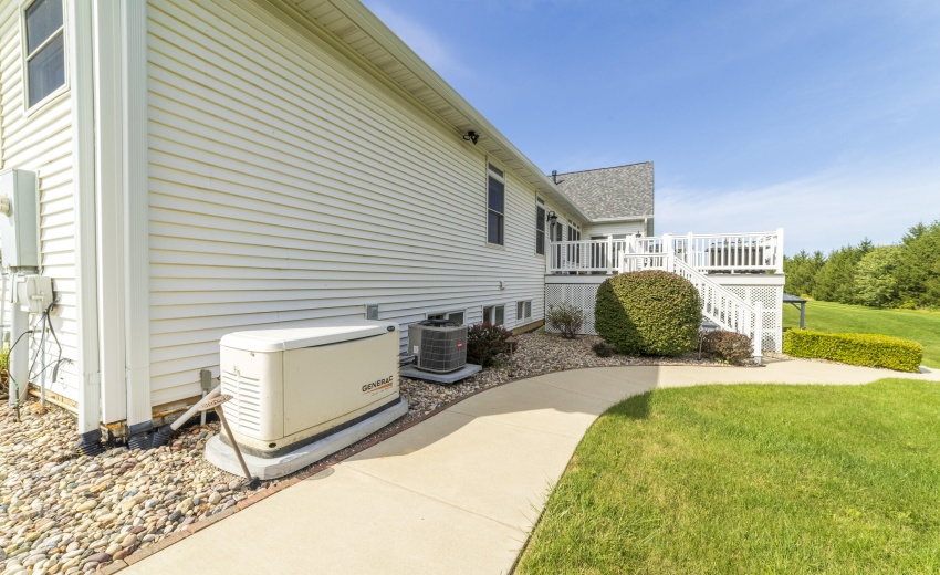 RGenerator493NCR0022