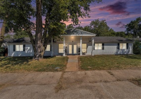 1740 Central Drive, Gary, Indiana, 5 Bedrooms Bedrooms, 8 Rooms Rooms,3 BathroomsBathrooms,Residential,For Sale,Central,NRA828029