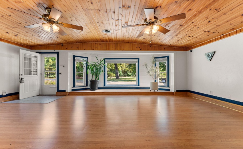 18-web-or-mls-DSC00102