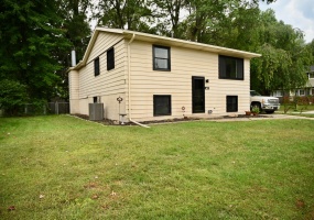 1071 Georgetown Road, Michigan City, Indiana, 3 Bedrooms Bedrooms, 10 Rooms Rooms,3 BathroomsBathrooms,Residential,For Sale,Georgetown,NRA828215
